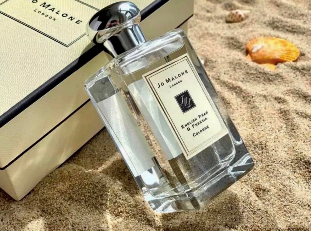 Jo Malone London English Pear and Freesia