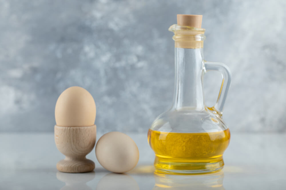 Castor Oil and Egg Conditioner